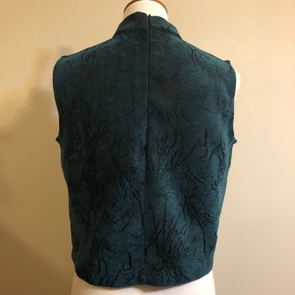 Mark. Chic Teal Sleeveless Mock Neck Crop Top - Picture 10 of 16